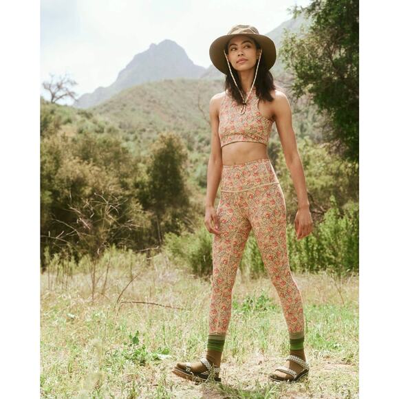 The Great x Eddie Bauer Floral Hiking Set Legging & Crop Tank Size Large Outdoor - Picture 1 of 16